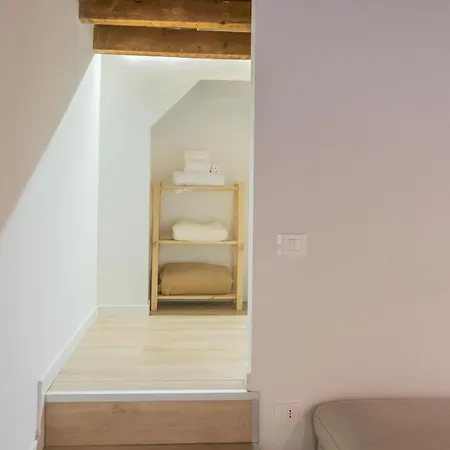 Loft & Charme By Rent Como